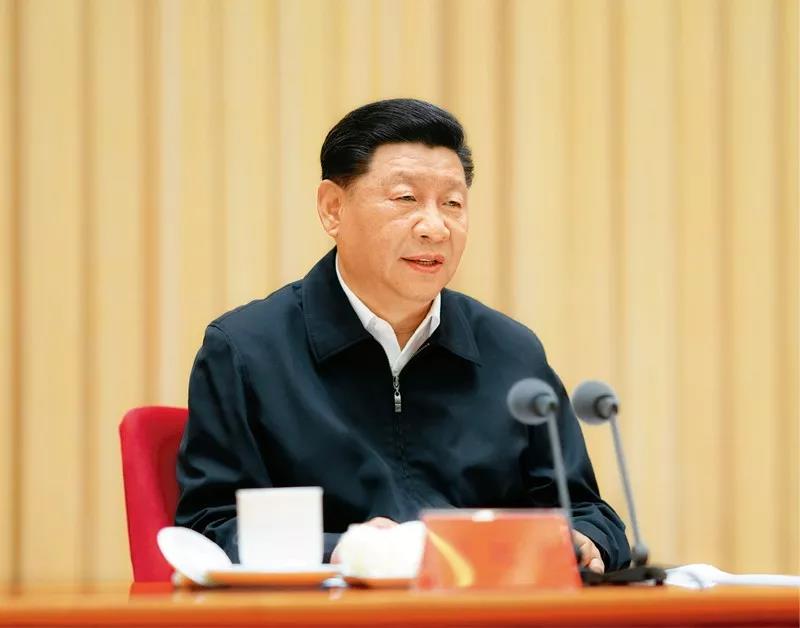2019年7月9日，中央和國(guó)家機(jī)關(guān)黨的建設(shè)工作會(huì)議在北京召開(kāi)。中共中央總書(shū)記、國(guó)家主席、中央軍委主席習(xí)近平出席會(huì)議并發(fā)表重要講話。新華社記者 鞠鵬/攝